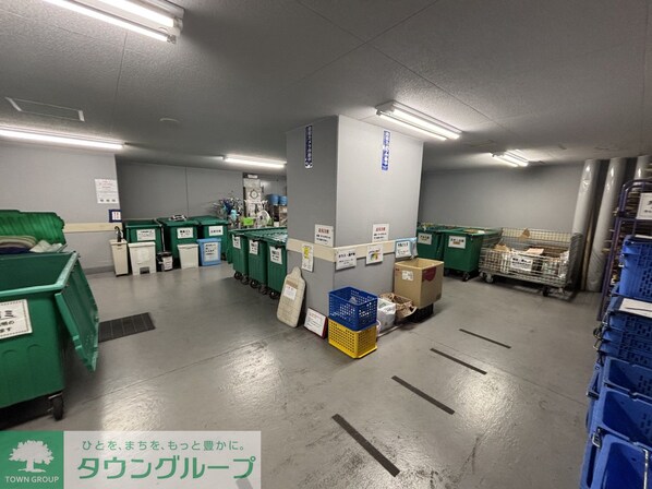 ザ・ミレナリータワーズの物件内観写真